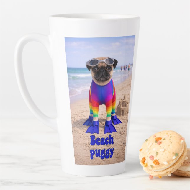 Tasse Latte Puggy de la plage (En situation)