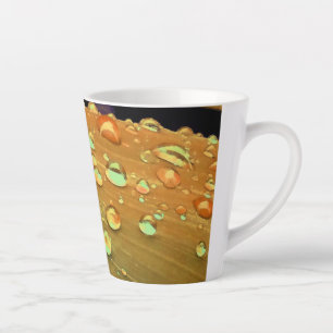 Tasse Latte Raindrops Closeup, Spacey Rust Orange