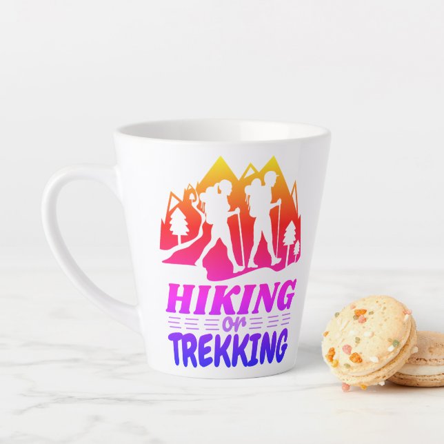 Tasse Latte Randonnée ou trekking (En situation)