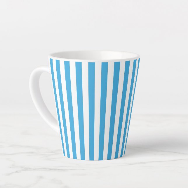 Tasse Latte Rayoires verticales classiques bleu bébé clair et  (Angle gauche)