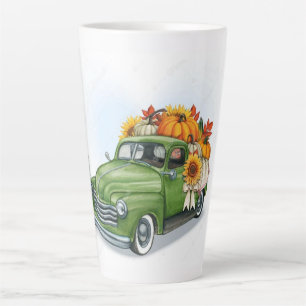 Tasse Latte Récolte d'automne dans un camion vert