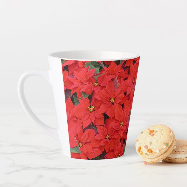 Tasse Latte Red Poinsettias I Christmas Holiday Floral Photo (En situation)