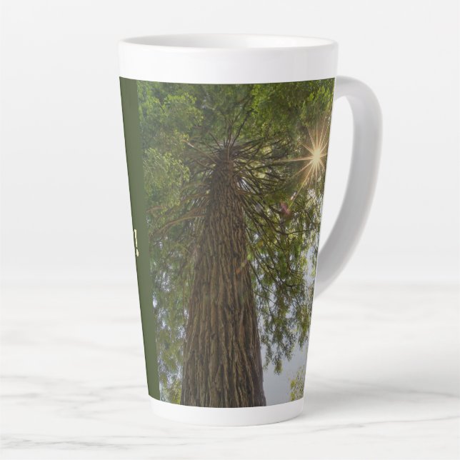 Tasse Latte RISE photo inspirationnelle d'un arbre de Sequoia (Angle droit)