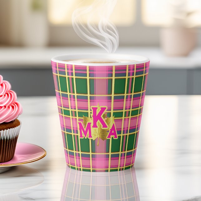 Tasse Latte Rose et vert à carreaux et monogramme élégant (Stylish Monogrammed Pink and Green Plaid Latte Mug )