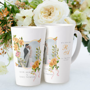 Tasse Latte Ruban de rose en or Monogramme Photo Mariage 