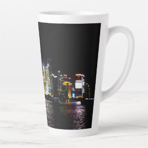 Tasse Latte Shanghai la nuit