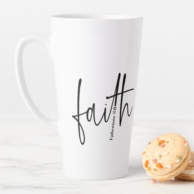 Tasse Latte Simple Black Faith Bible Verse Calligraphie Texte (En situation)