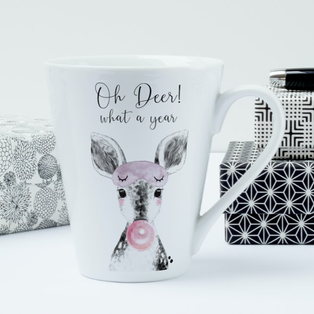 Tasse Latte Simple Black & White Oh Deer What A Year Quote (Get your hands on our limited edition Christmas mug and get into the holiday spirit! 🎅)