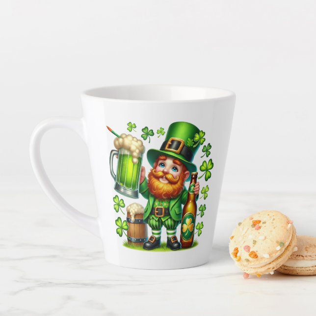Tasse Latte St. Patrick's Day Leprechaun Beer Design-65218 (En situation)