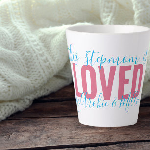 Tasse Latte StepMom Loved by .. Turquoise rose Personnalisé
