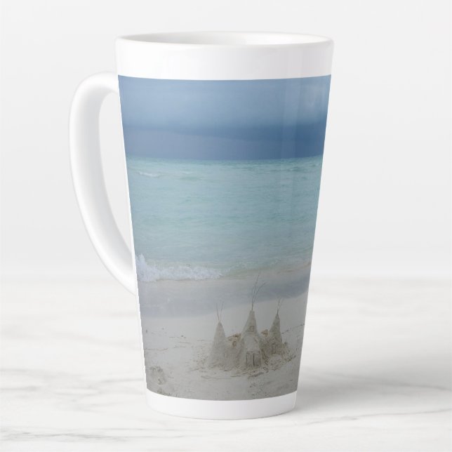 Tasse Latte Stormy Sandcastle Beach Landscape (Angle gauche)