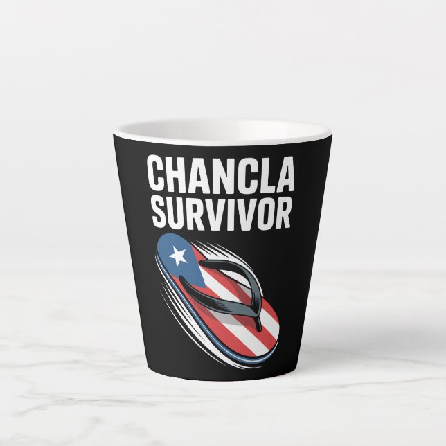Tasse Latte Survivant de la chancla Blague espagnole drôle (Devant)