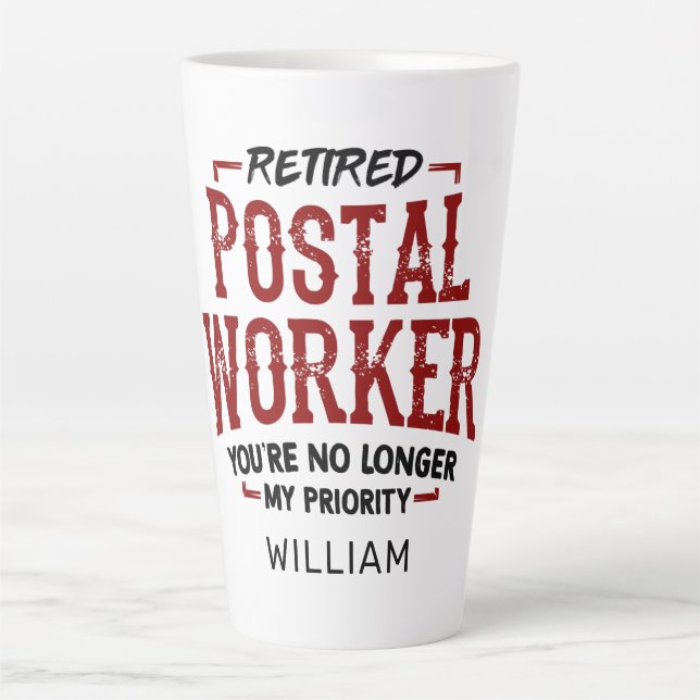Tasse Latte Travailleur postal retraité Facteur retraite drôle (Devant)