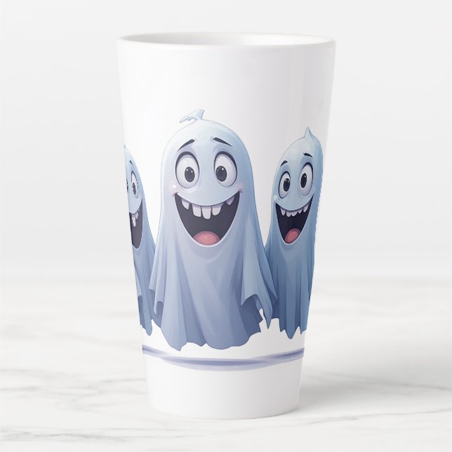 Tasse Latte Trois fantômes d'Halloween amicaux ensemble la nui (Devant)