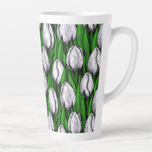 Tasse Latte Tulières blanches avec feuilles verts