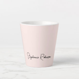 Tasse Latte Typographie de monogramme de nom rose moderne blus
