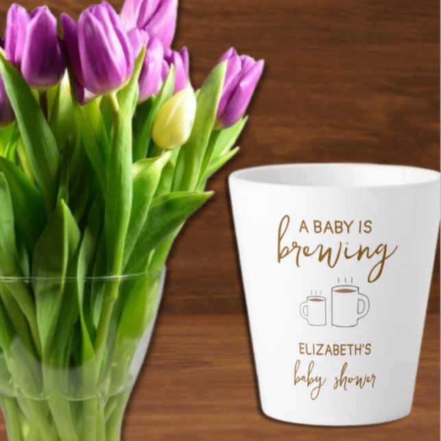 Tasse Latte Un bébé brasse du Baby shower (Créateur téléchargé)
