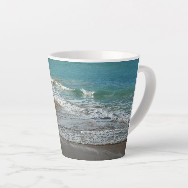 Tasse Latte Vagues sur la plage bleu turquoise Océan (Angle droit)