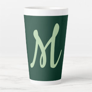 Tasse Latte Vert foncé uni élégant moderne monogramme propre n