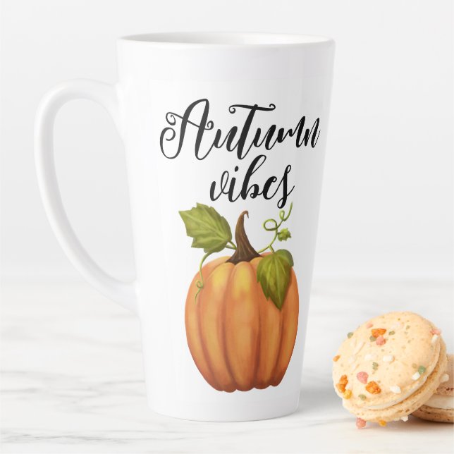 Tasse Latte Vibes d'automne (En situation)