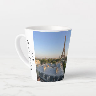 Tasse Latte Vue panoramique personnalisée sur la skyline de Pa