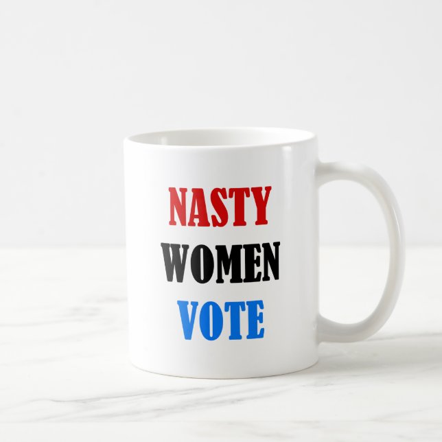 Tasse méchante de vote de femmes (Droite)