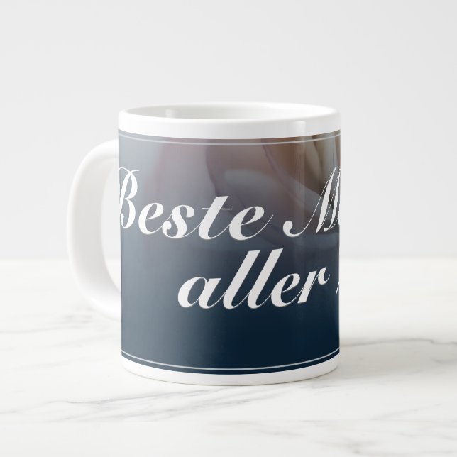 Tasse Meilleure mère de tous les temps avec une grande r (Devant gauche)
