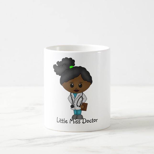 Tasse mignonne de femme docteur - noir/Africain (Centre)