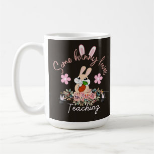 Tasse mignonne pour un enseignant aimé d'un lapin