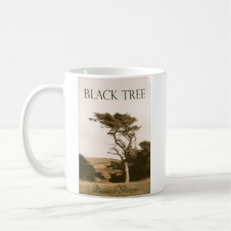 Tasse noire de classique d'arbre