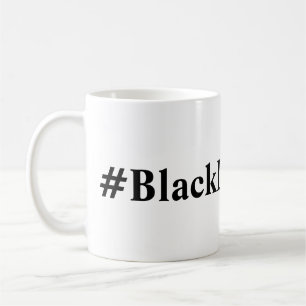 Tasse noire de Hashtag de matière des vies