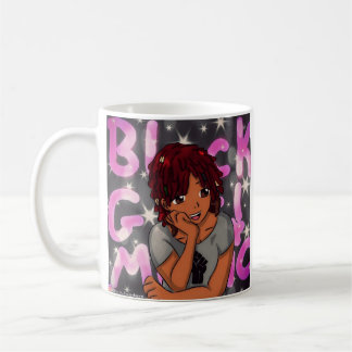 Tasse noire de magie de fille