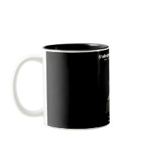 tasse noire et blanche de 11 onces