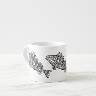 Tasse noire et blanche extraordinaire de poissons