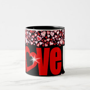 Tasse noire rose rouge de coeurs du "amour u" de