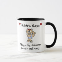 Tasse pédiatrique d'infirmière