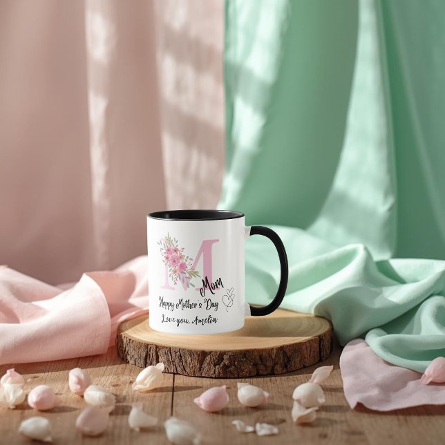 Tasse personnalisée avec initiale de maman (Créateur téléchargé)