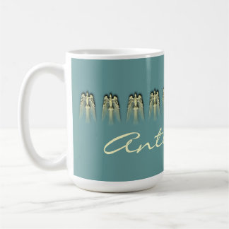 Tasse personnalisée d'or de colombes de paix