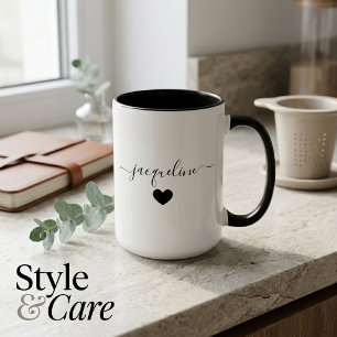 Tasse personnalisée élégante avec nom et cœur