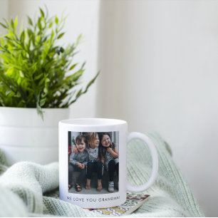 Tasse personnalisée On t'aime grand-mère Photo sim