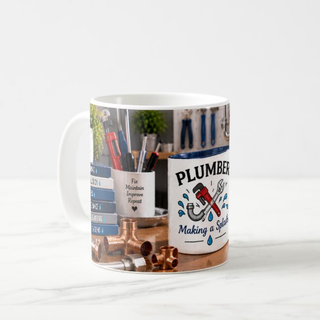 Tasse Plombier Faisant des Vagues (Devant gauche)