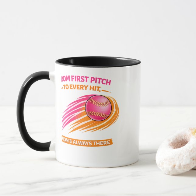 Tasse pour Maman de Softball – Du Premier Lancer à (Avec donut)