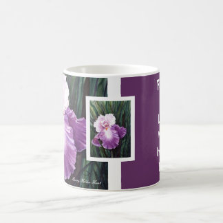 Tasse pourpre d'amitié d'iris