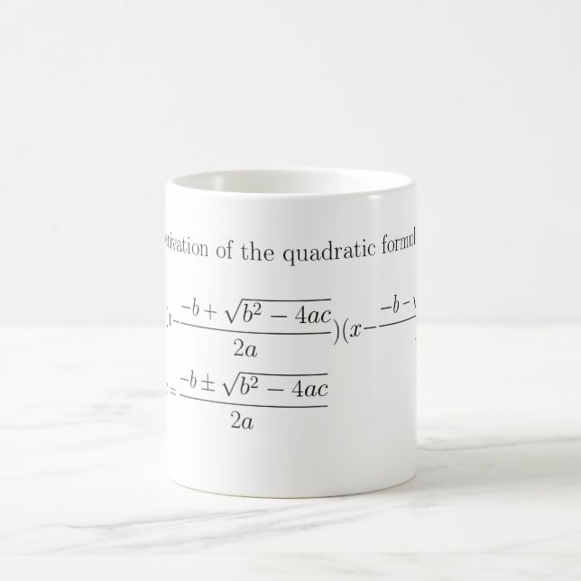 Tasse quadratique de formule de maths (Centre)