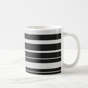 Tasse rayée noire et blanche