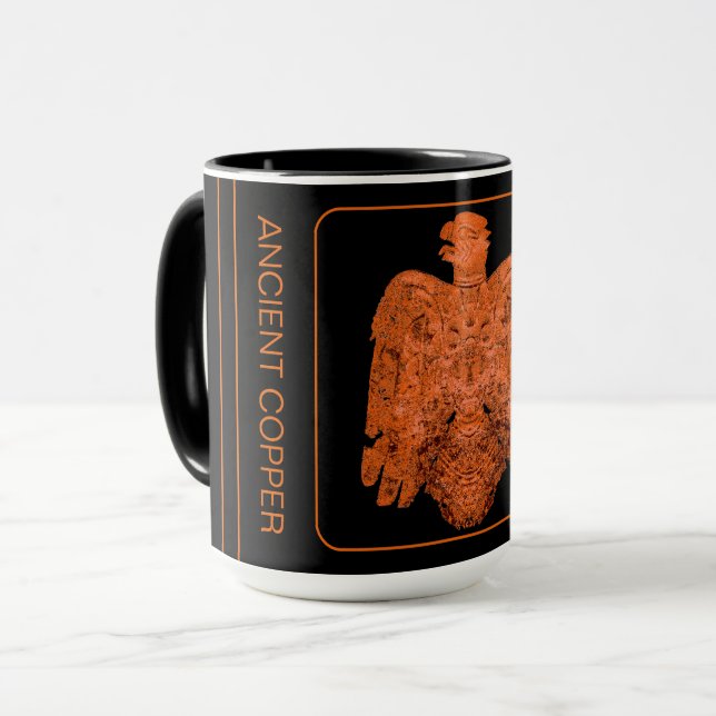Tasse restaurée de l'ancien faucon de Peoria en cu (Devant gauche)