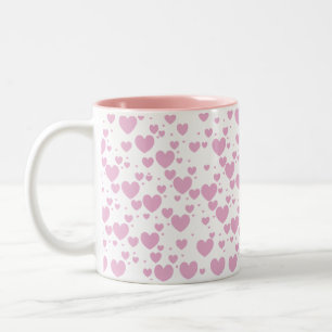 Tasse rose de coeurs