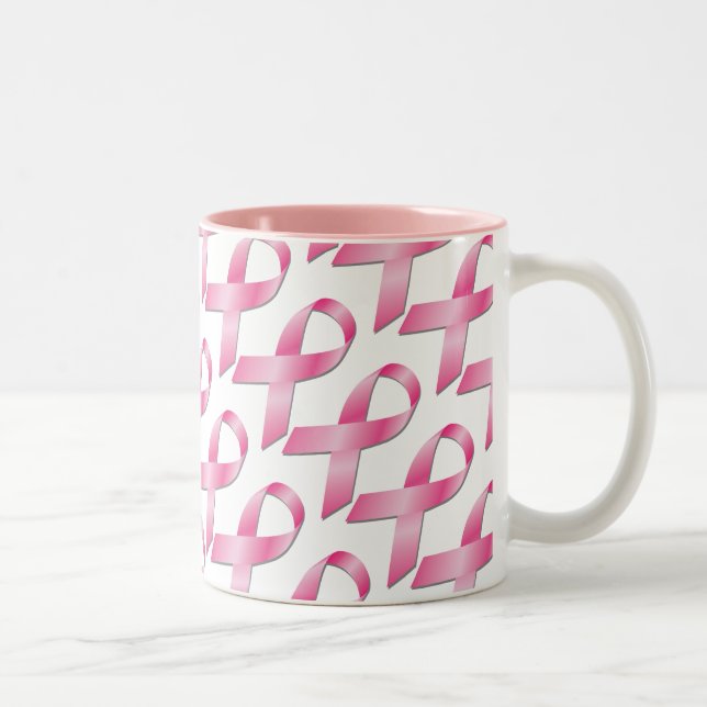 Tasse rose de conscience de cancer du sein (Droit)