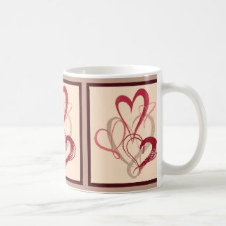 Tasse rose de Saint-Valentin de bouquet de coeur