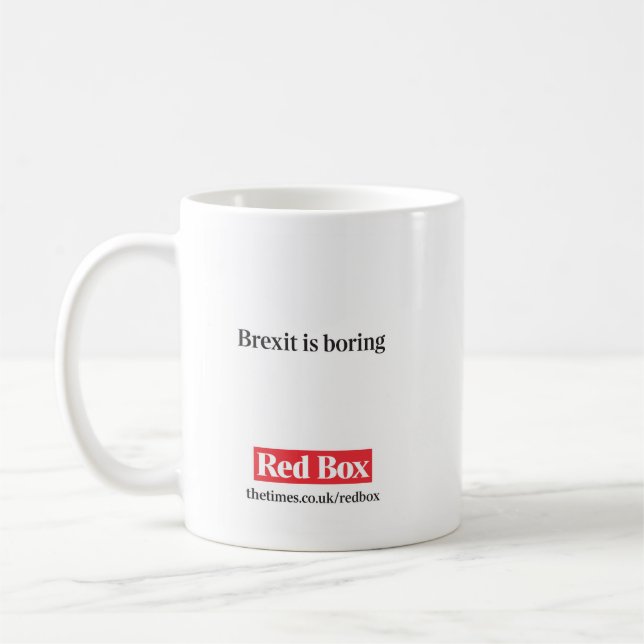 Tasse rouge de boîte - Brexit ennuyeux (Gauche)